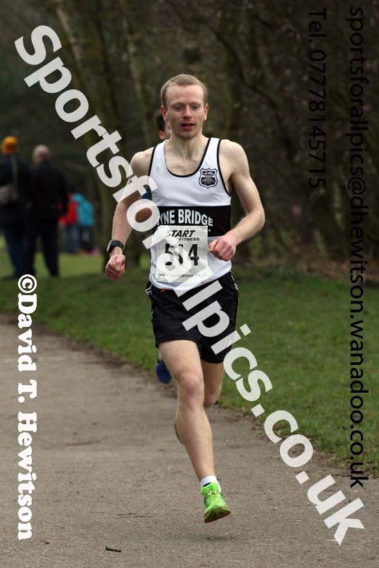 Senior men and veterans over-40s Royal Signals NECC Rod Relays, Hetton Lyons Park, Hetton-le-Hole. Photo: David T. Hewitson/Sports for All Pics